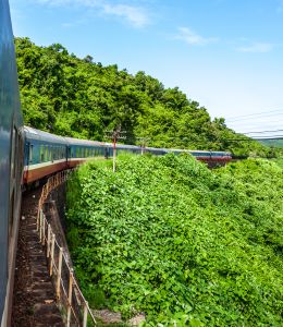 “Amazing Rail Tour” của SASCO trên tuyến đường sắt đẹp nhất Việt Nam